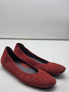 Lemon 'n Lime Shoes Womens Size 8.5 Red Ballet Flats Perforated Leather Comfort